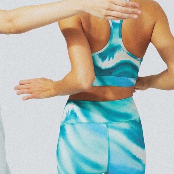 SPLITS59 SET - BLUE/GREEN TIE DYE GERI BRA TOP & LIV HIGH WAIST LEGGINGS - Picture 12 of 14